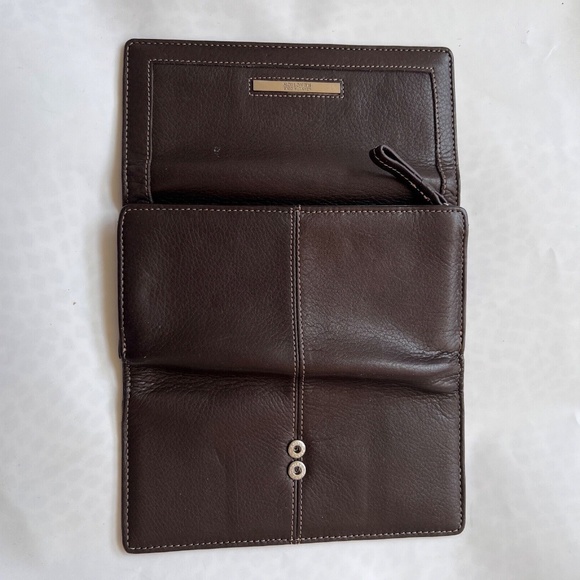Kenneth Cole Reaction Wallet Tri Fold Brown 14 Card Slots DL Bills Zip Coin Comp - Picture 5 of 6